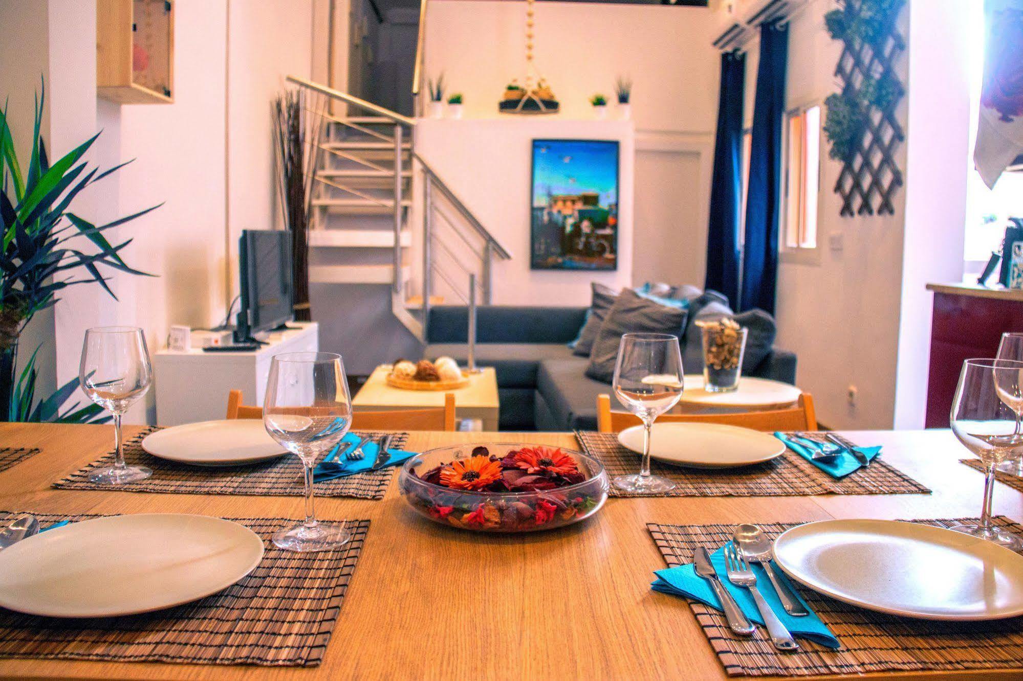 Lollipop Flats City Centre Suite Madrid Exterior photo