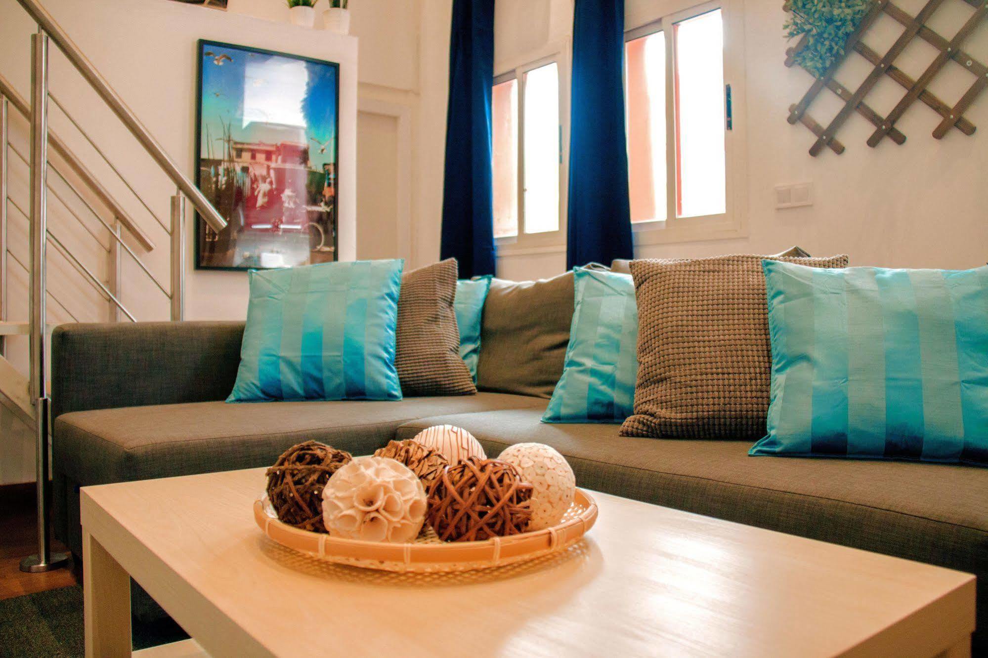 Lollipop Flats City Centre Suite Madrid Exterior photo