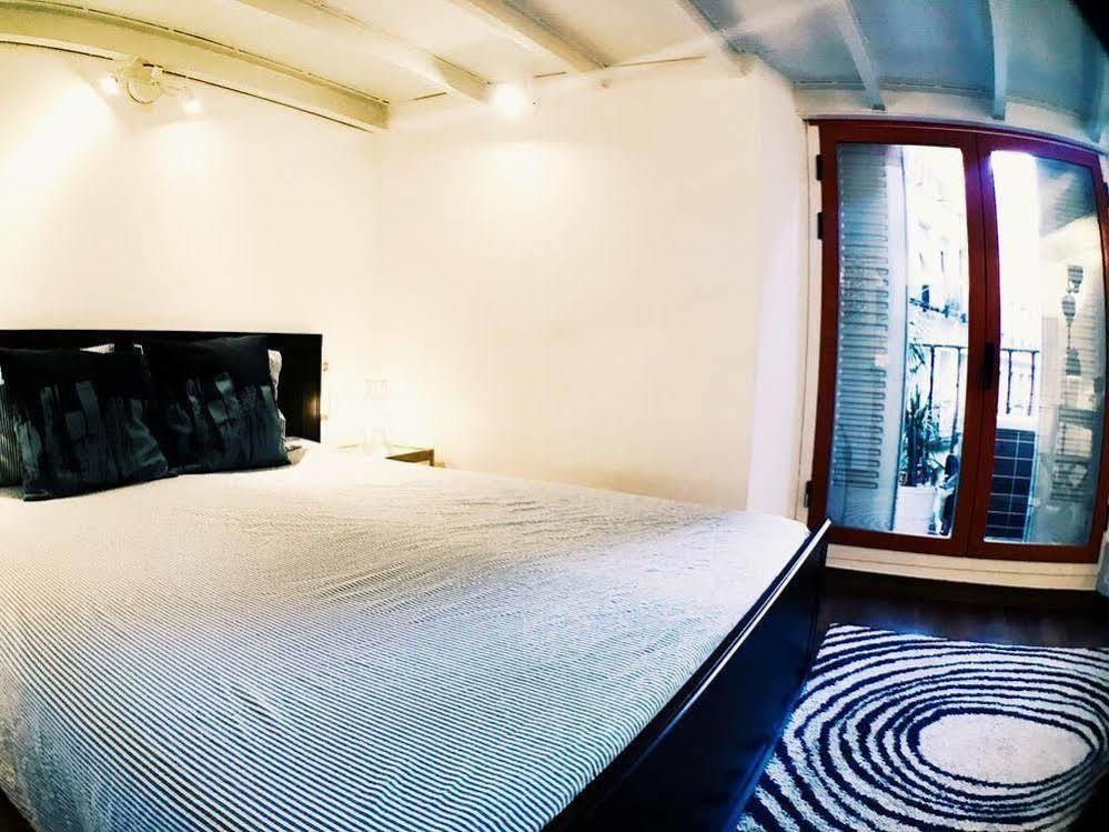 Lollipop Flats City Centre Suite Madrid Exterior photo